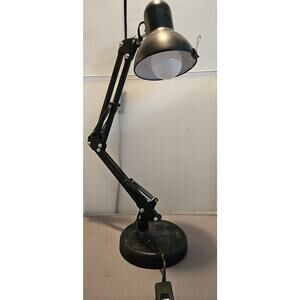Black Adjustable Desk/Task Lamp/Light w/Swing Arm - working